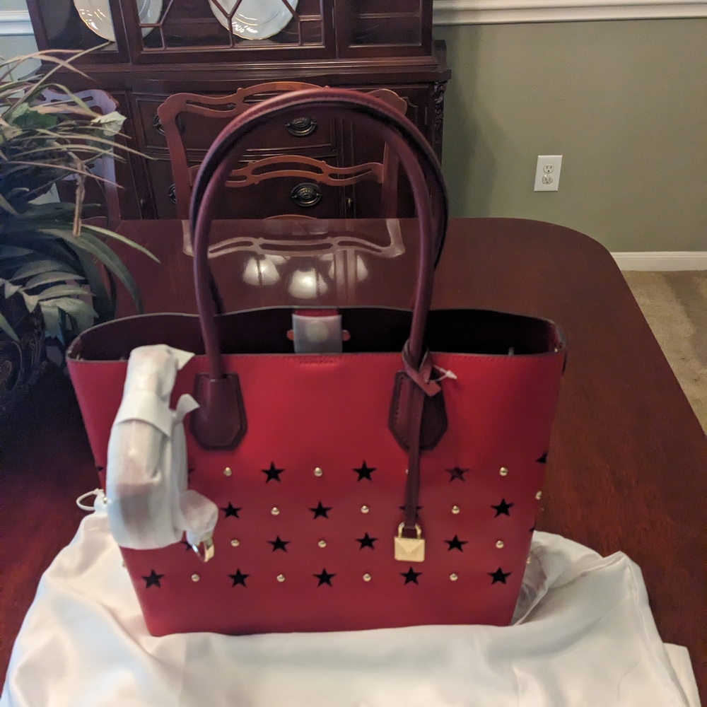 Red Star-Studded Tote Bag